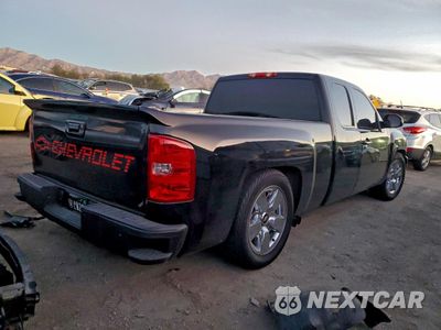 Trzecie zdjęcie samochodu z tyłu: 2011 CHEVROLET SILVERADO C1500 LT VIN:1GCRCSE00BZ124951 - miniatura