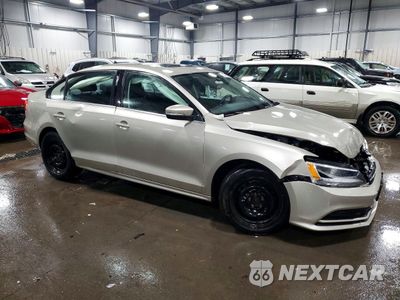Czwarte zdjęcie samochodu z boku: 2015 VOLKSWAGEN JETTA TDI VIN:3VWLA7AJ2FM419478 - miniatura