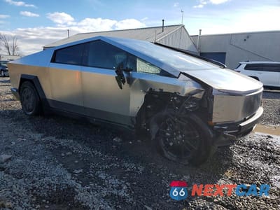 Czwarte zdjęcie samochodu z boku: 2025 TESLA CYBERTRUCK VIN:7G2CEHED2SA067867 - miniatura