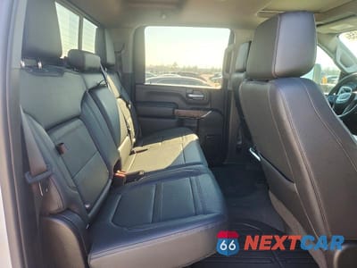 Zdjęcie 10 z 12 samochodu: 2023 GMC SIERRA K2500 DENALI VIN:1GT49REY8PF241709 - miniatura