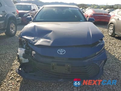 Piąte zdjęcie samochodu w środku: 2026 TOYOTA CAMRY XSE VIN:4T1DAACK3TU240119 - miniatura