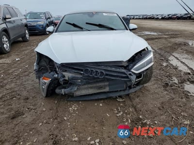 Piąte zdjęcie samochodu w środku: 2018 AUDI A5 PREMIUM PLUS VIN:WAUBNCF52JA057727 - miniatura
