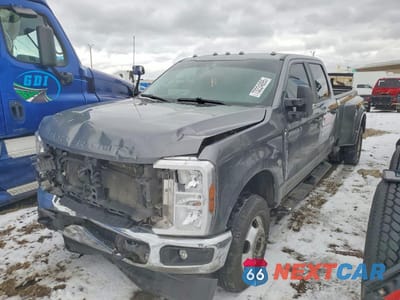2024 FORD F350 SUPER - SEMI TRUCK 1FT8W3DT4REF70462 - główne zdjęcie licytacji z USA - miniatura