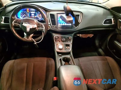 Zdjęcie 8 z 13 samochodu: 2015 CHRYSLER 200 LIMITED VIN:1C3CCCAB5FN511645 - miniatura