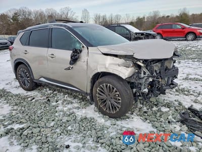 Czwarte zdjęcie samochodu z boku: 2025 NISSAN ROGUE PLATINUM VIN:JN8BT3DC9SW102679 - miniatura