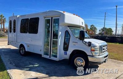 2014 FORD ECONOLINE E450 SUPER DUTY CUTAWAY VAN 1FDEE4FL9EDA66011 - główne zdjęcie licytacji z USA - miniatura