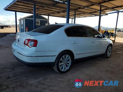 Trzecie zdjęcie samochodu z tyłu: 2007 VOLKSWAGEN PASSAT 2.0T VIN:WVWAK73C87P126864 - miniatura