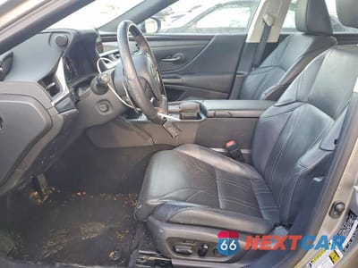 Zdjęcie 7 z 11 samochodu: 2020 LEXUS ES 300H LUXURY VIN:58AE21B12LU011904 - miniatura