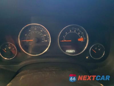 Zdjęcie 9 z 12 samochodu: 2016 JEEP COMPASS LATITUDE VIN:1C4NJCEA4GD738148 - miniatura