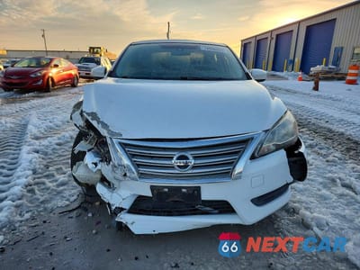 Piąte zdjęcie samochodu w środku: 2013 NISSAN SENTRA S VIN:3N1AB7AP4DL716267 - miniatura