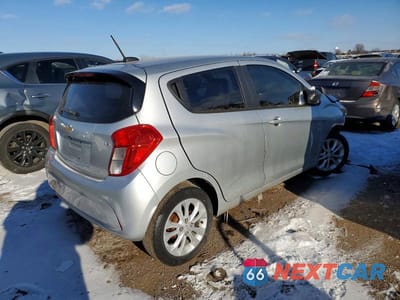 Trzecie zdjęcie samochodu z tyłu: 2016 CHEVROLET SPARK LS VIN:KL8CB6SA8GC626137 - miniatura