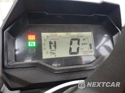 Zdjęcie 8 z 10 samochodu: 2023 HONDA PIONEER 700 UTILITY VEHICLE VIN:1HFVE02G1P4800008 - miniatura