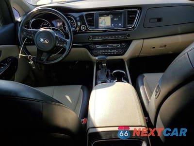 Zdjęcie 8 z 13 samochodu: 2020 KIA SEDONA EX VIN:KNDMC5C11L6595579 - miniatura