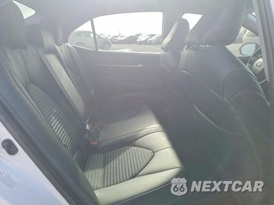 Zdjęcie 10 z 13 samochodu: 2019 TOYOTA CAMRY L VIN:4T1B11HK9KU776961 - miniatura