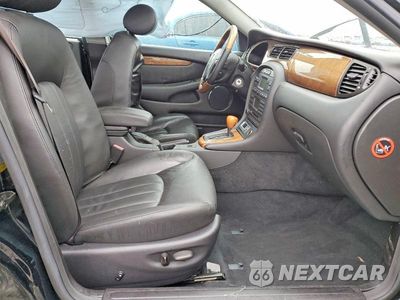 Zdjęcie 7 z 12 samochodu: 2003 JAGUAR X-TYPE 3.0 VIN:SAJEA51C43WD39682 - miniatura