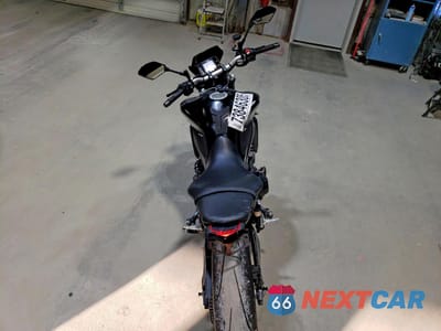 Zdjęcie 6 z 9 samochodu: 2023 YAMAHA MT09 VIN:JYARN71EXPA003869 - miniatura