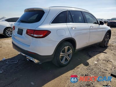 Trzecie zdjęcie samochodu z tyłu: 2019 MERCEDES-BENZ GLC 300 VIN:WDC0G4JB4KV131502 - miniatura