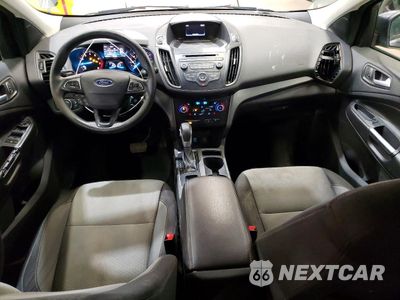 Zdjęcie 8 z 12 samochodu: 2018 FORD ESCAPE SE VIN:1FMCU9GD0JUC61570 - miniatura