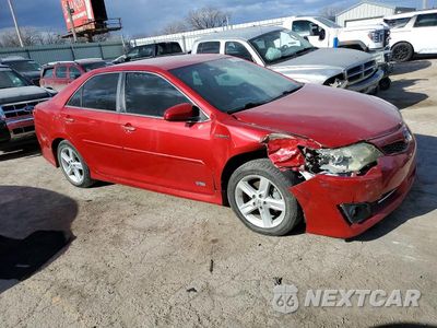 Czwarte zdjęcie samochodu z boku: 2014 TOYOTA CAMRY HYBRID VIN:4T1BD1FK5EU128788 - miniatura