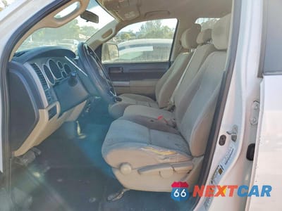 Zdjęcie 7 z 11 samochodu: 2013 TOYOTA TUNDRA DOUBLE CAB SR5 VIN:5TFRY5F17DX146115 - miniatura