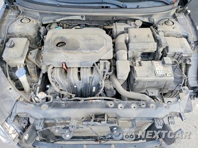 Zdjęcie 11 z 12 samochodu: 2019 HYUNDAI SONATA SE VIN:5NPE24AF1KH765055 - miniatura