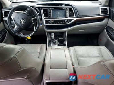 Zdjęcie 8 z 13 samochodu: 2015 TOYOTA HIGHLANDER HYBRID LIMITED VIN:5TDDCRFH8FS008976 - miniatura