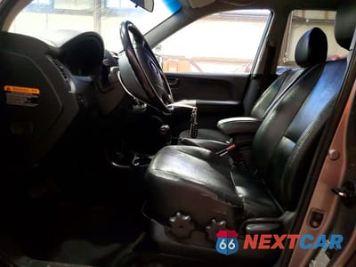 Zdjęcie 7 z 13 samochodu: 2006 KIA SPORTAGE LX VIN:KNDJE723467197440 - miniatura