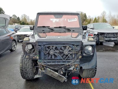 Piąte zdjęcie samochodu w środku: 2002 MERCEDES-BENZ G 500 VIN:WDCYR49E02X133747 - miniatura