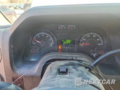 Zdjęcie 9 z 13 samochodu: 2012 FORD E150 UTILITY / SERVICE VAN VIN:1FTNE1EW4CDA98019 - miniatura