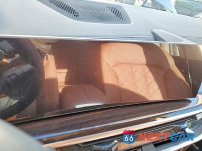 Zdjęcie 9 z 12 samochodu: 2026 BMW X7 XDRIVE40I VIN:5UX23EM01T9266620 - miniatura
