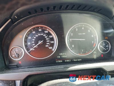 Zdjęcie 9 z 12 samochodu: 2017 BMW X5 SDRIVE35I VIN:5UXKR2C36H0X05993 - miniatura