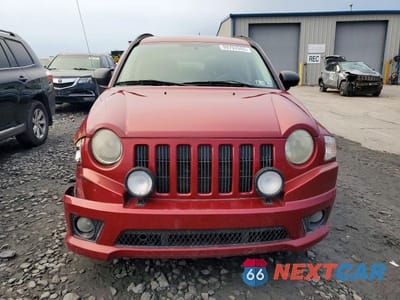 Piąte zdjęcie samochodu w środku: 2008 JEEP COMPASS SPORT VIN:1J8FF47W68D552884 - miniatura
