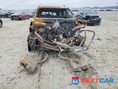 Piąte zdjęcie samochodu w środku: 2022 FORD EXPLORER POLICE INTERCEPTOR VIN:1FM5K8AB2NGB58798 - miniatura