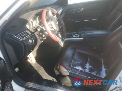 Zdjęcie 7 z 12 samochodu: 2016 MERCEDES-BENZ E 350 4MATIC VIN:WDDHF8JB8GB221690 - miniatura