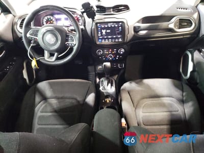 Zdjęcie 8 z 14 samochodu: 2021 JEEP RENEGADE LATITUDE VIN:ZACNJDB1XMPM08924 - miniatura