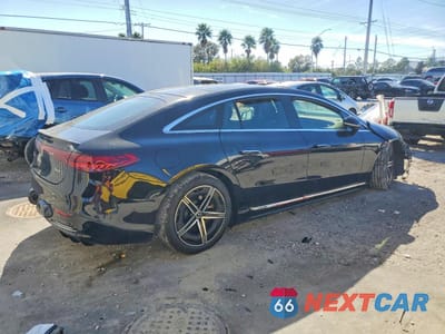 Trzecie zdjęcie samochodu z tyłu: 2023 MERCEDES-BENZ EQS SEDAN 580 4MATIC VIN:W1KCG4EB7PA033209 - miniatura