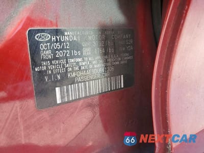 Zdjęcie 12 z 12 samochodu: 2013 HYUNDAI ELANTRA GLS VIN:KMHDH4AE9DU661306 - miniatura