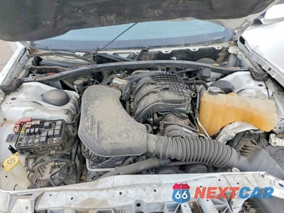 Zdjęcie 11 z 12 samochodu: 2015 CHRYSLER 300 LIMITED VIN:2C3CCAAG7FH735881 - miniatura