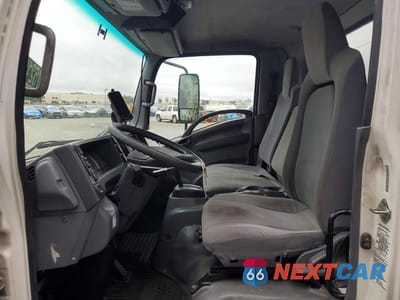 Zdjęcie 7 z 13 samochodu: 2017 ISUZU NRR - BOX TRUCK VIN:JALE5W163H7301117 - miniatura