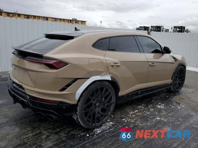 Trzecie zdjęcie samochodu z tyłu: 2024 LAMBORGHINI URUS S VIN:ZPBUB3ZL8RLA32077 - miniatura