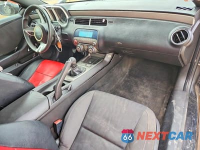 Zdjęcie 8 z 12 samochodu: 2011 CHEVROLET CAMARO LS VIN:2G1FE1ED6B9152590 - miniatura