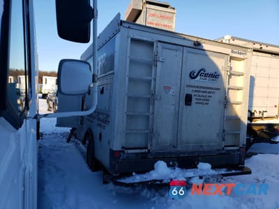 Drugie zdjęcie samochodu z przodu: 2017 CHEVROLET EXPRESS UTILITY / SERVICE VAN VIN:1HA6GUCG8HN002479 - miniatura
