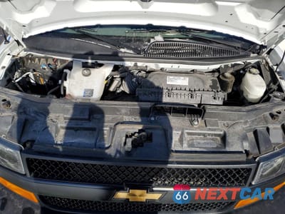 Zdjęcie 11 z 12 samochodu: 2024 CHEVROLET EXPRESS G3500 UTILITY / SERVICE VAN VIN:1GCZGGF72R1188933 - miniatura