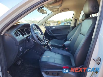 Zdjęcie 7 z 14 samochodu: 2020 VOLKSWAGEN TIGUAN SE VIN:3VV3B7AX7LM119999 - miniatura