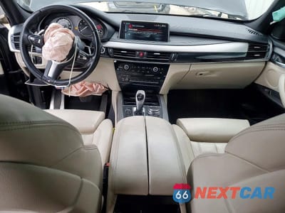 Zdjęcie 8 z 13 samochodu: 2017 BMW X5 XDRIVE35I VIN:5UXKR0C36H0V76724 - miniatura