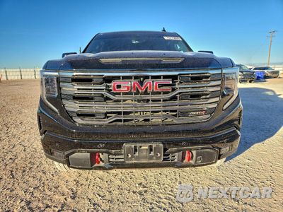 Piąte zdjęcie samochodu w środku: 2025 GMC SIERRA K1500 AT4 VIN:3GTUUEE8XSG291087 - miniatura