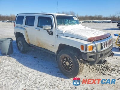 Czwarte zdjęcie samochodu z boku: 2007 HUMMER H3 VIN:5GTDN13E178249945 - miniatura