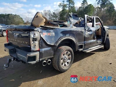 Trzecie zdjęcie samochodu z tyłu: 2023 FORD F250 SUPER DUTY VIN:1FT8W2BT2PEC80134 - miniatura
