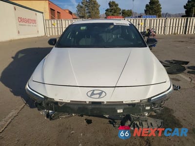 Piąte zdjęcie samochodu w środku: 2025 HYUNDAI ELANTRA N LINE VIN:KMHLR4DF2SU911012 - miniatura
