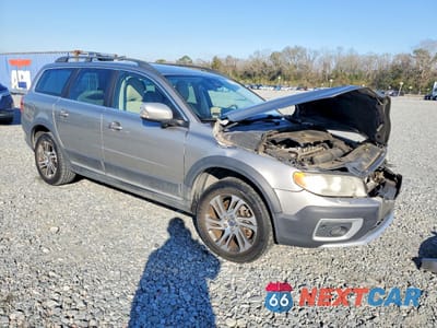 Czwarte zdjęcie samochodu z boku: 2012 VOLVO XC70 3.2 VIN:YV4952BL0C1124504 - miniatura